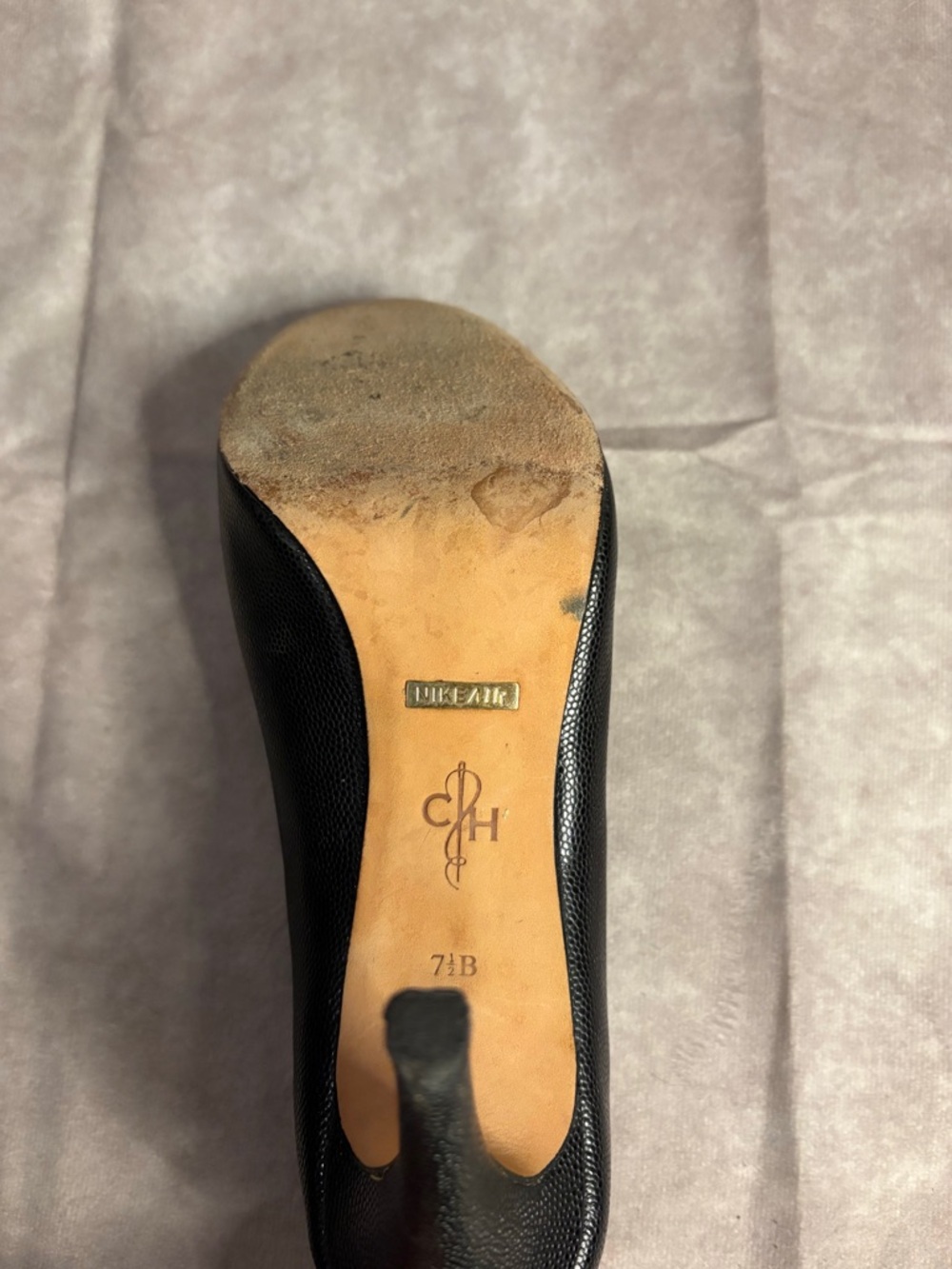 Cole Haan Nike Air Black Textured Leather Heels Sz 7.5B - Picture 5 of 5